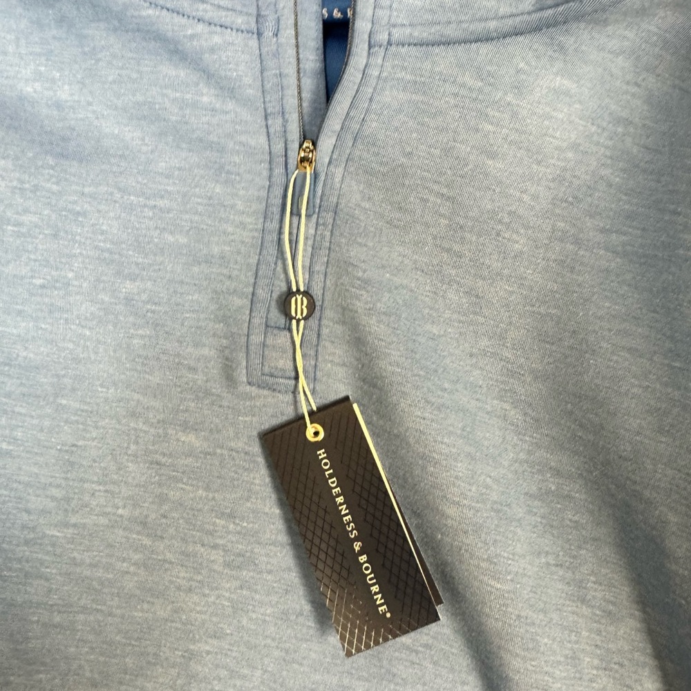 Tilley Blue Performance Hoodie Quarter Zip - Picture 2 of 11
